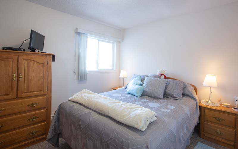 villa-bedroom-1
